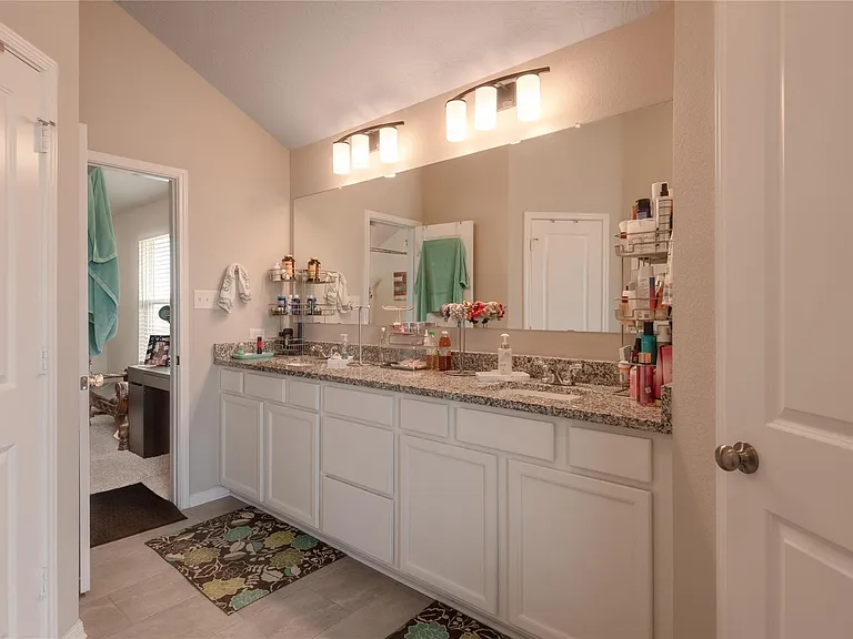 127 Worley Way — Photo 15