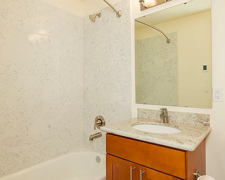 Back Nine Apartments - Located on the west slope of Queen Anne — Photo 40