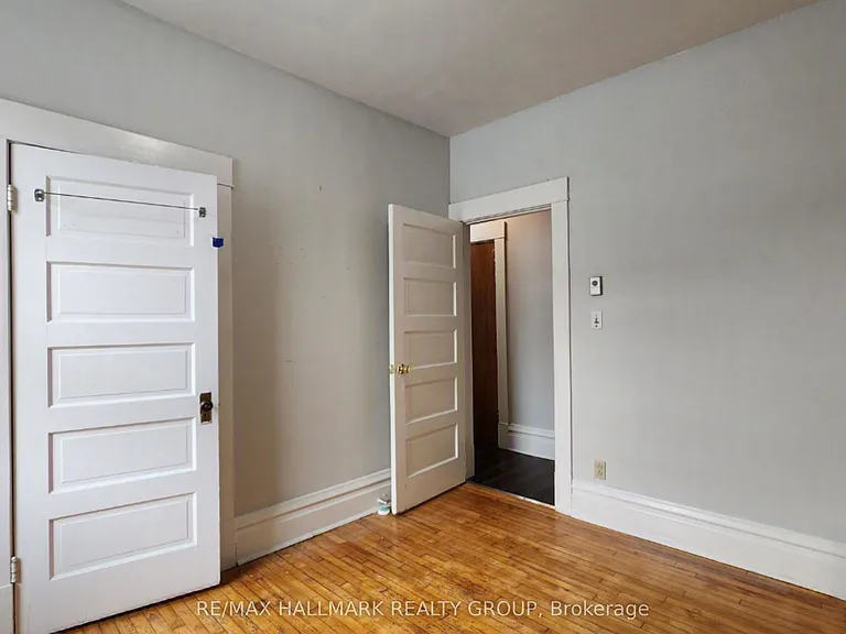 125 Glenora St #3 — Photo 20