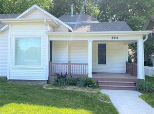 824 East Ave, Holdrege, NE 68949