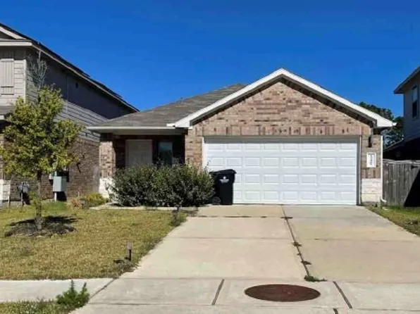 14489 Valley Ridge Dr, New Caney, TX 77357