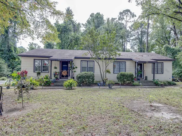 303/305 Green Springs Road, New Bern, NC 28560