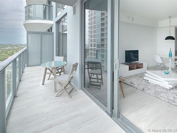 4th image of 3401 NE 1st Ave #1903