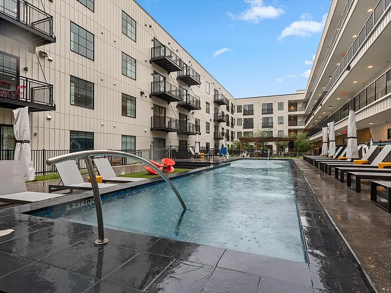 4315 S Congress Ave #312 — Photo 44