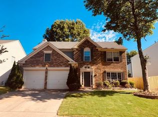 1060 Lyndhurst Way, Roswell, GA 30075