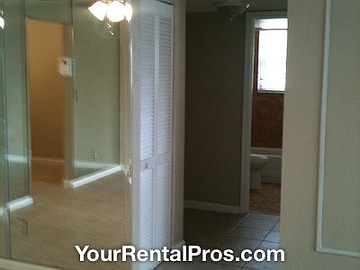 3rd image of 11148 Royal Palm Blvd