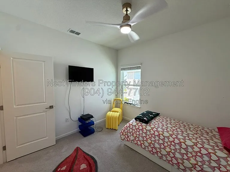 1127 Brook Forest Dr — Photo 32