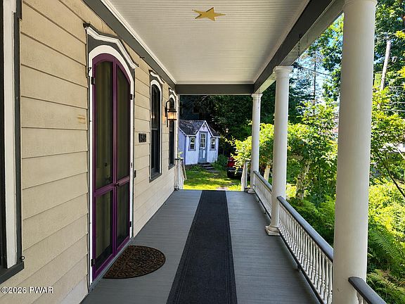 4th image of 532 Atkinson St