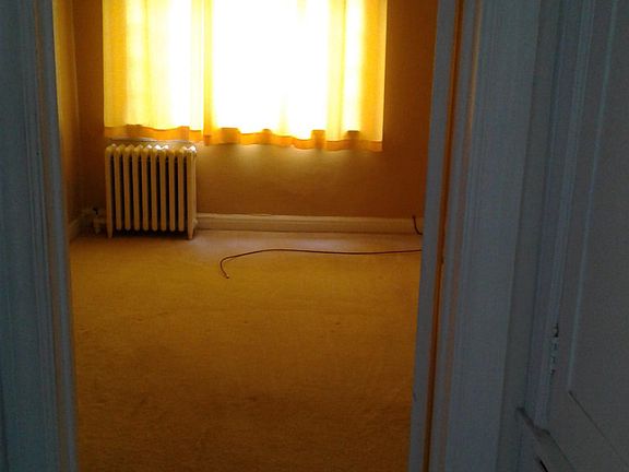 5th image of 12472 E Outer Dr