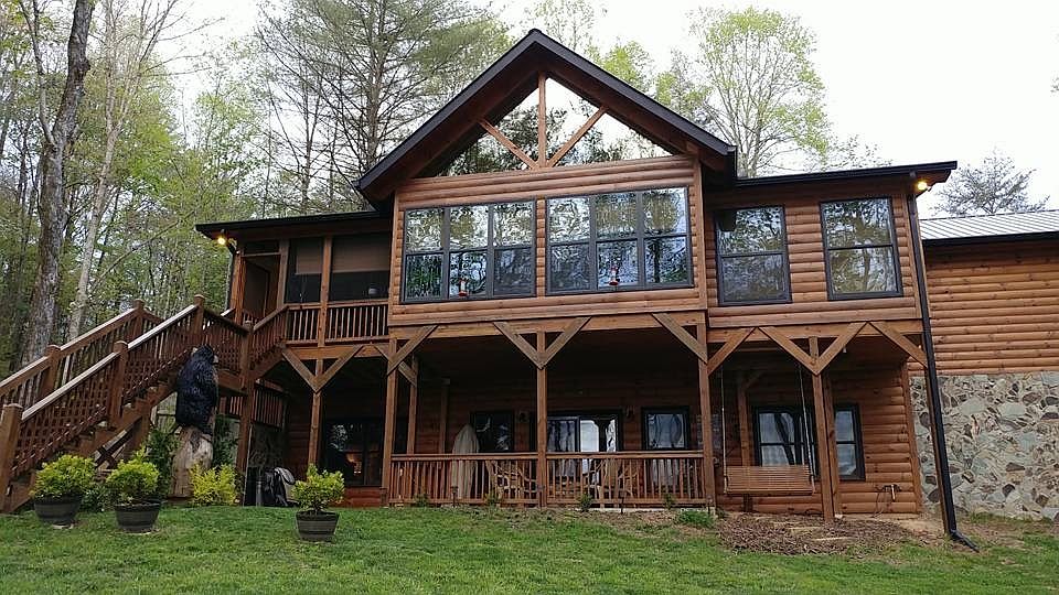1st image of 137 Lillie Dr #50