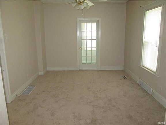 5th image of 5517 Grace Ave