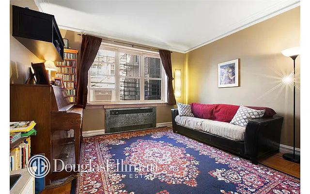 Sold by Douglas Elliman | media 14