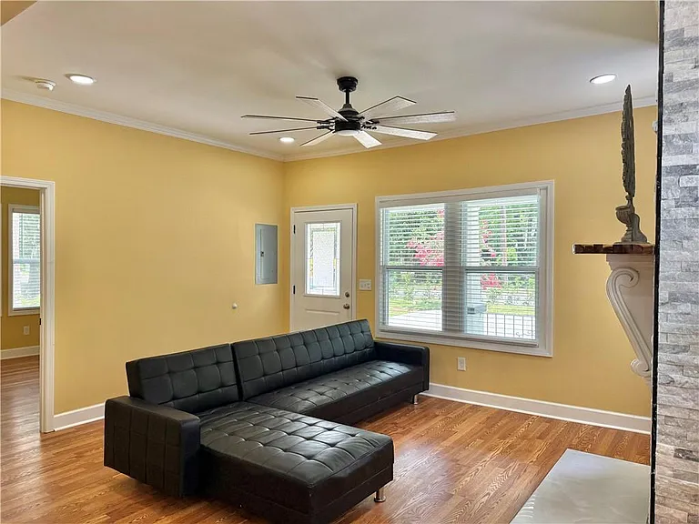 2194 Bolton Rd NW — Photo 11