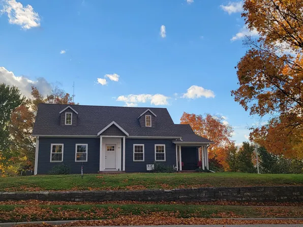 313 Maple St N, Mabel, MN 55954