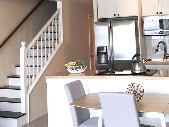 4th image of 190 Hauoli St APT 419