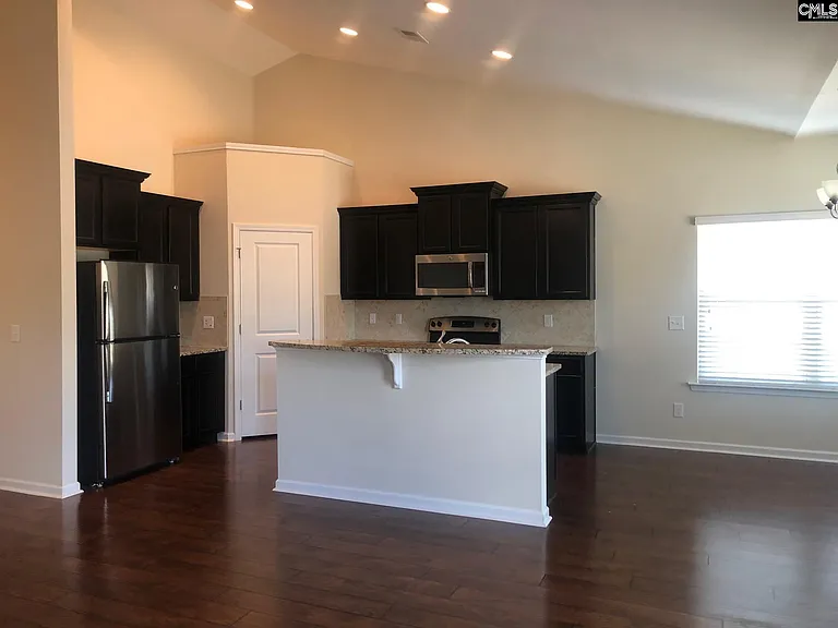 764 Ruskin Dr — Photo 7