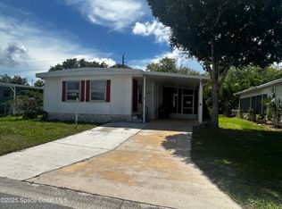 1117 Wren Cir, Barefoot Bay, FL 32976