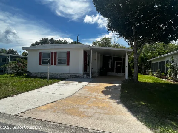 1117 Wren Cir, Barefoot Bay, FL 32976