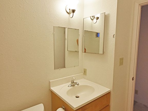 4th image of 1259 Nanawale Way