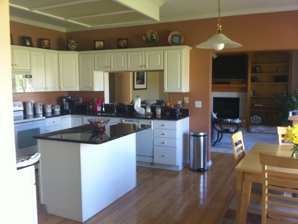 2nd image of 6405 Orchard Dr