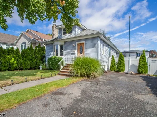 8 Pallant Ave, Linden City, NJ 07036