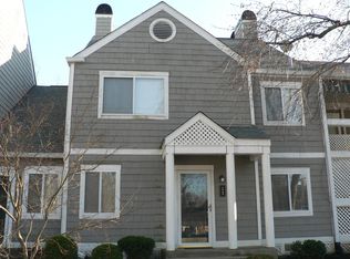 21 Lake Ave, Louisville, KY 40206