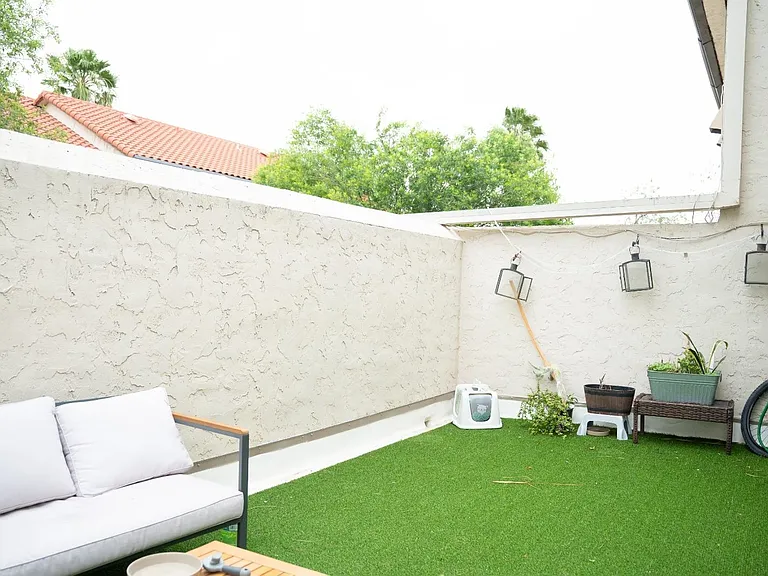 101 W Del Mar Blvd #9D — Photo 26