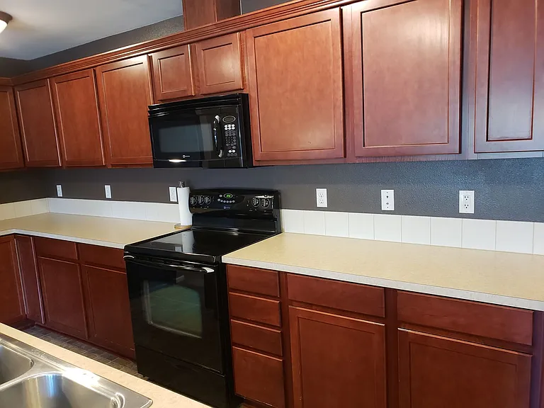 355 Tremont Ave #201 — Photo 3