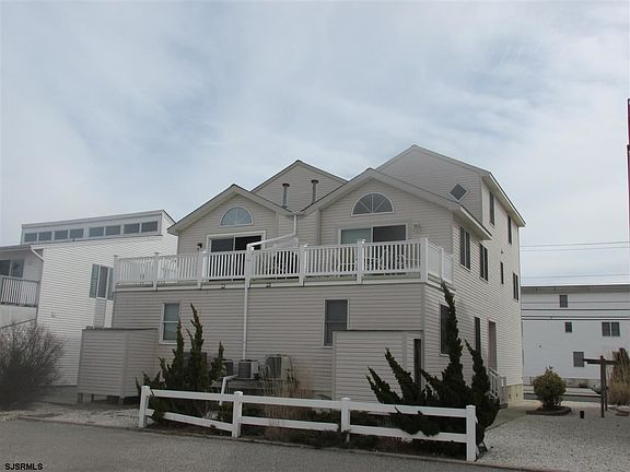 5th image of 5108 Central Ave #N