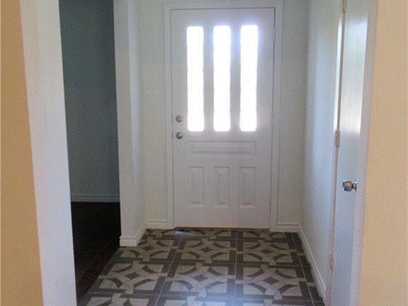 4th image of 1508 Glenhill Ln