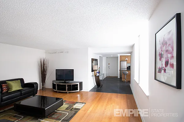Rented by Empire State Properties | media 36