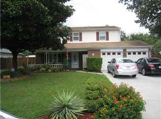 536 Water Oak Rd, Virginia Beach, VA 23452