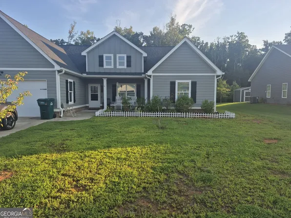 119 Springwood Dr, Carrollton, GA 30117