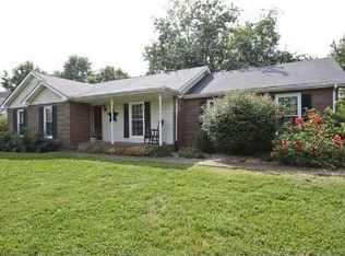 2821 Biggers Dr, Thompsons Station, TN 37179