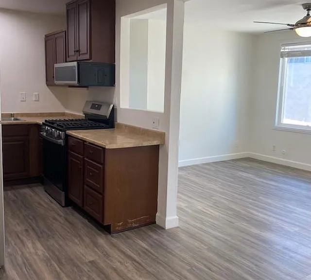 2088 Montgomery Ave #L — Photo 19
