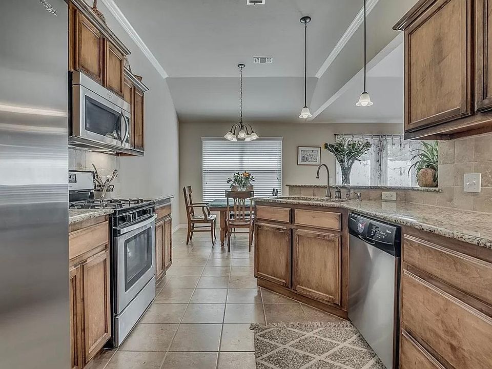 1st image of 2209 Bruckner Dr