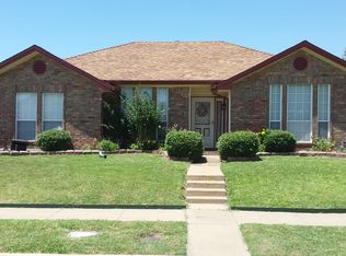 2341 Lancecrest Dr, Garland, TX 75044