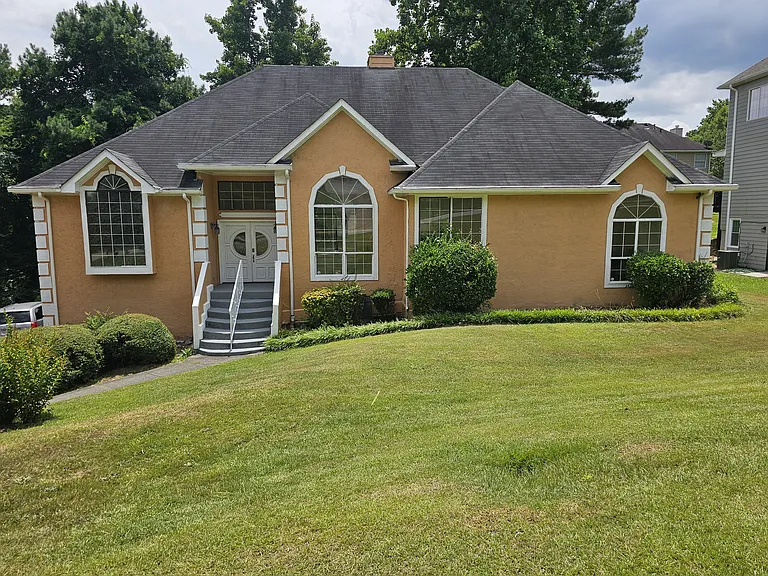 6803 Yorkdale Ct — Photo 1
