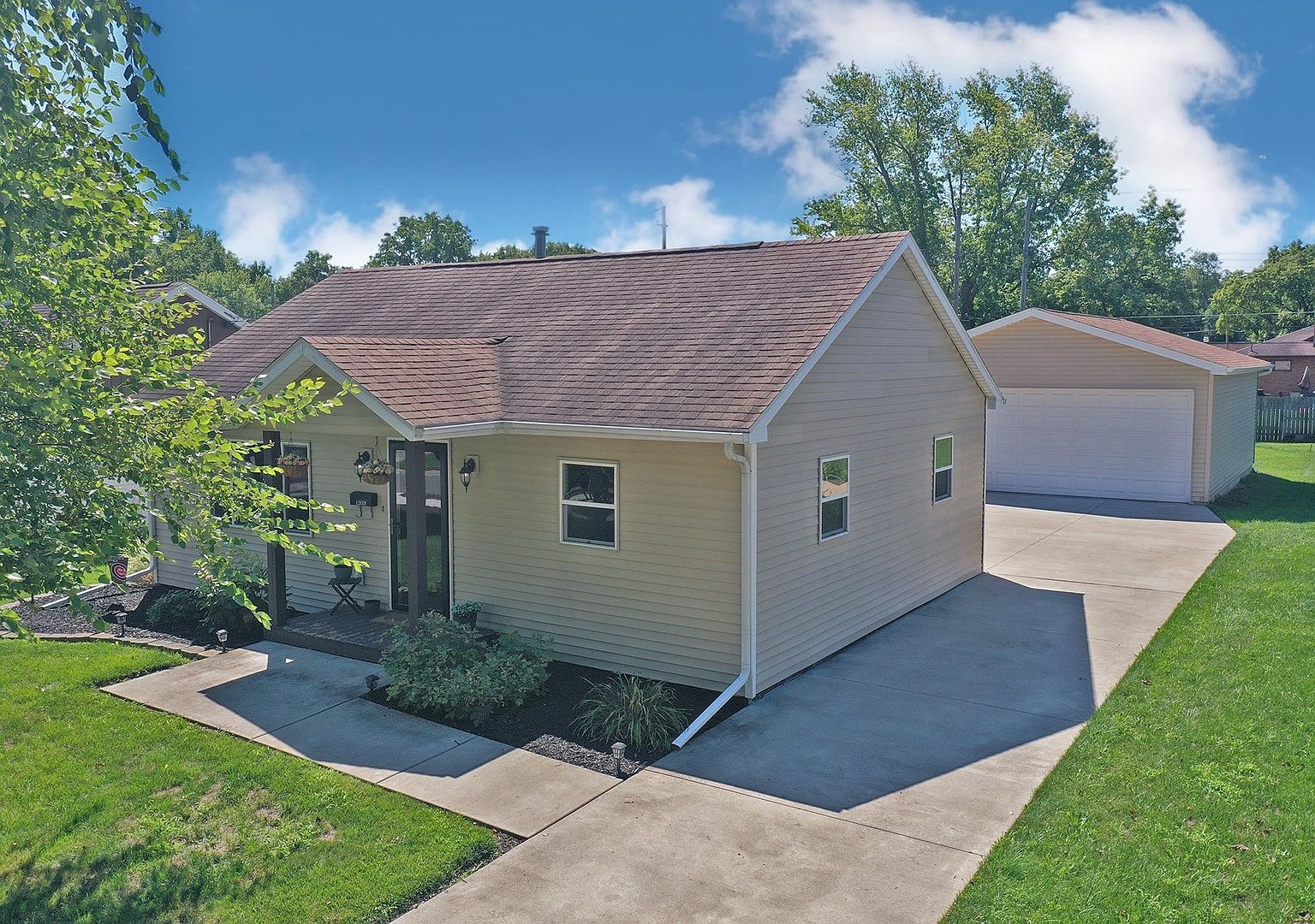 1203 Riverside Ave, Streator, IL 61364 MLS 11859334 Zillow