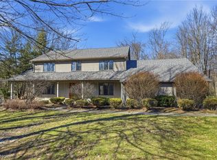 19649 Sagamore Rd, Walton Hills, OH 44146