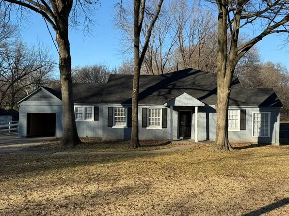 994 Hale Rd, Memphis, TN 38116