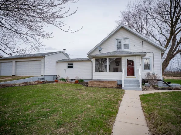 30583 Harvest Rd, Lanark, IL 61046