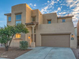 31 W Camino Rancho Vecino, Sahuarita, AZ 85629