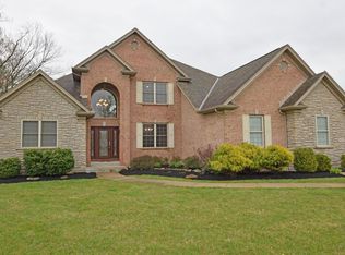 2022 Tall Pines Ln, Cincinnati, OH 45244