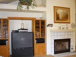 4th image of 9603 Walnut Glen Dr