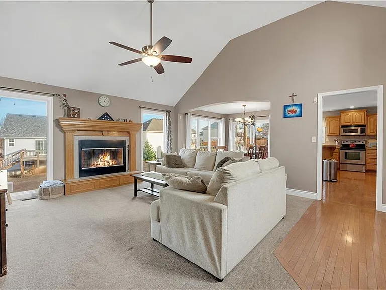 1219 S Country View Ln — Photo 4
