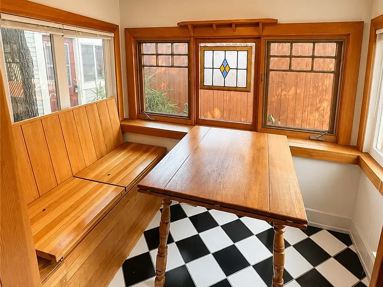 115 E Garfield Ave — Photo 10