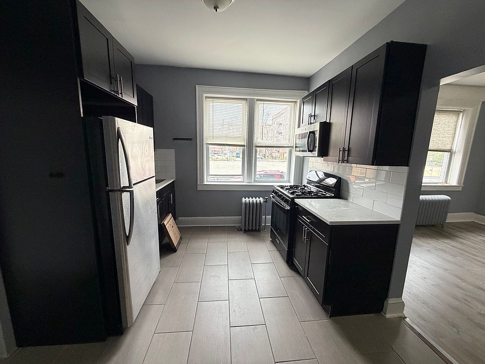 1st image of 251-255 Lafayette Ave #5