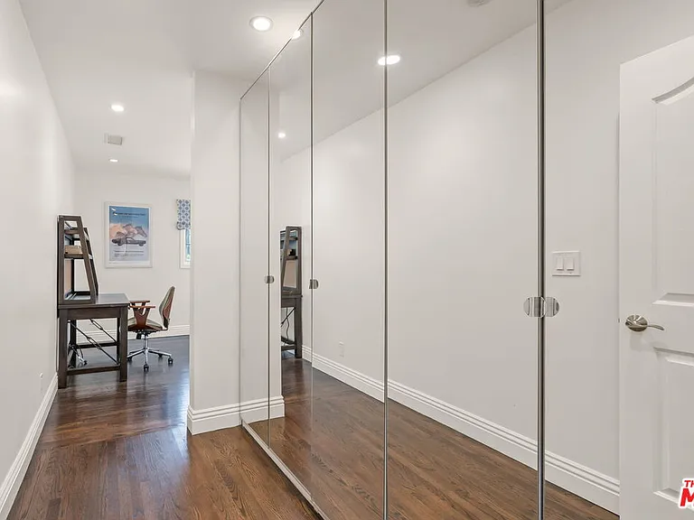 9023 Alto Cedro Dr — Photo 40