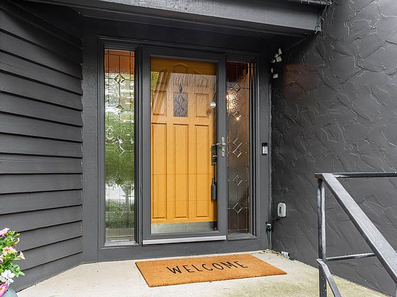 2nd image of 2248 Sandover Rd